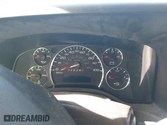 ✅ 2015 Chevrolet Express Cargo • VIN: 1GCWGFCF0F1153683 • Lot: 42143802. Listed on IAAI with Not provided. Free auction sales archive from the USA and detailed vehicle history report at DreamBid. Image 7.