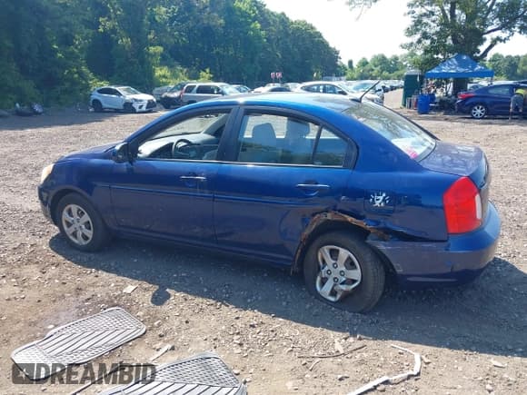✅ 2011 Hyundai Accent GLS • VIN: KMHCN4AC1BU611371 • Лот: 42754649. Опубликован ранее на IAAI с пробегом 140 460 миль. Бесплатный доступ к архиву аукционных продаж из США и подробный отчёт об истории автомобиля на DreamBid. Изображение 14.