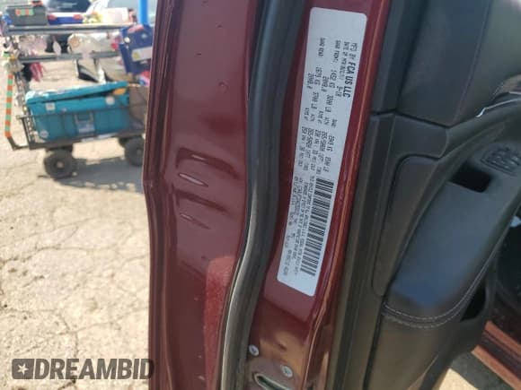 ✅ 2019 Jeep Grand Cherokee Overland • VIN: 1C4RJFCGXKC533121 • Lot: 71396005. Listed on Copart with 62,118 mi. Free auction sales archive from the USA and detailed vehicle history report at DreamBid. Image 12.