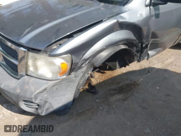 ✅ 2008 Dodge Durango • VIN: 1D8HB38N38F115331 • Lot: 42954468. Listed on IAAI with 214,097 mi. Free auction sales archive from the USA and detailed vehicle history report at DreamBid. Image 6.