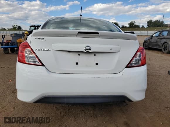 ✅ 2019 Nissan Versa SV • VIN: 3N1CN7AP9KL866520 • Lot: 84988095. Wystawiony na Copart z przebiegiem 98 197 mil. Bezpłatny archiwum sprzedaży aukcyjnych z USA i szczegółowy raport historii pojazdu na DreamBid. Zdjęcie 6.