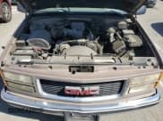 ✅ 1997 GMC Sierra 1500 • VIN: 2GTEC19MXV1553579 • Lot: 52266665. Wystawiony na Copart z przebiegiem 171 783 mil. Bezpłatny archiwum sprzedaży aukcyjnych z USA i szczegółowy raport historii pojazdu na DreamBid. Zdjęcie 11.