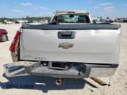 ✅ 2007 Chevrolet Silverado 2500HD 1LT • VIN: 1GCHK24K07E506784 • Lot: 85856295. Wystawiony na Copart z przebiegiem 153 035 mil. Bezpłatny archiwum sprzedaży aukcyjnych z USA i szczegółowy raport historii pojazdu na DreamBid. Zdjęcie 6.