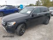✅ 2019 Mercedes-Benz GLC 300 • VIN: WDC0G4KB5KV142295 • Lot: 43409615. Wystawiony na IAAI z przebiegiem 80 069 mil. Bezpłatny archiwum sprzedaży aukcyjnych z USA i szczegółowy raport historii pojazdu na DreamBid. Zdjęcie 22.