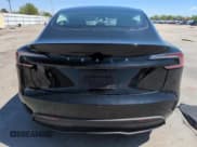 ✅ 2024 Tesla Model 3 • VIN: 5YJ3E1EAXRF746301 • Lot: 56246475. Wystawiony na Copart z przebiegiem 6 643 mil. Bezpłatny archiwum sprzedaży aukcyjnych z USA i szczegółowy raport historii pojazdu na DreamBid. Zdjęcie 6.
