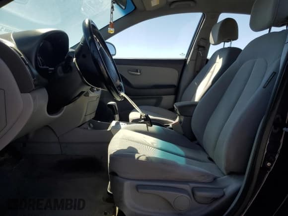 ✅ 2008 Hyundai Elantra GLS • VIN: KMHDU46D88U299597 • Лот: 82563465. Опубликован ранее на Copart с пробегом 170 608 миль. Бесплатный доступ к архиву аукционных продаж из США и подробный отчёт об истории автомобиля на DreamBid. Изображение 7.