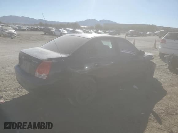 ✅ 2005 Hyundai Elantra GLS • VIN: KMHDN46D45U996676 • Lot: 71742325. Wystawiony na Copart z przebiegiem 153 803 mil. Bezpłatny archiwum sprzedaży aukcyjnych z USA i szczegółowy raport historii pojazdu na DreamBid. Zdjęcie 3.