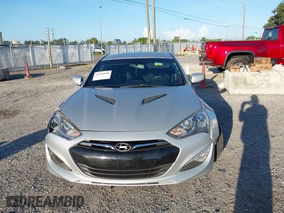 ✅ 2014 Hyundai Genesis Coupe 2.0T • VIN: KMHHT6KD2EU117037 • Lot: 42936050. Wystawiony na IAAI z przebiegiem 67 939 mil. Bezpłatny archiwum sprzedaży aukcyjnych z USA i szczegółowy raport historii pojazdu na DreamBid. Zdjęcie 13.
