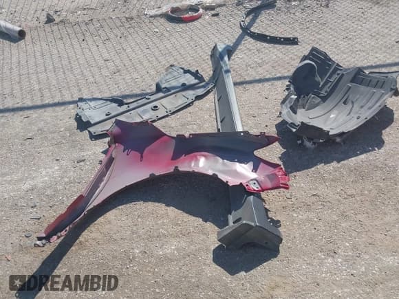 ✅ 2017 Nissan Rogue SV • VIN: JN8AT2MT5HW382017 • Lot: 43204397. Listed on IAAI with 113,133 mi. Free auction sales archive from the USA and detailed vehicle history report at DreamBid. Image 12.