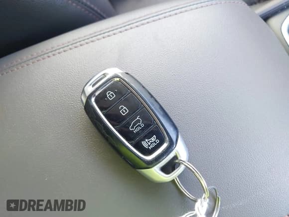 ✅ 2020 Hyundai Santa Fe SEL • VIN: 5NMS3CAD7LH294990 • Лот: 43337128. Опубликован ранее на IAAI с пробегом 68 525 миль. Бесплатный доступ к архиву аукционных продаж из США и подробный отчёт об истории автомобиля на DreamBid. Изображение 11.