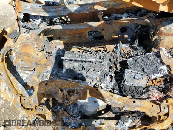 ✅ 2020 GMC Terrain SLE • VIN: 3GKALMEV6LL297679 • Lot: 70084105. Listed on Copart with Not provided. Free auction sales archive from the USA and detailed vehicle history report at DreamBid. Image 12.