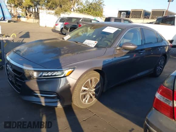 2019 Honda Accord с VIN 1HGCV3F19KA009438, выставлен на аукционе IAAI как лот 43561011 с пробегом 183 327 миль миль и . История ставок и продаж доступна на DreamBid. Изображение 17.