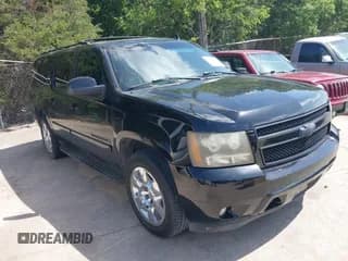 ✅ 2007 Chevrolet Suburban LT • VIN: 3GNFC16057G212162 • Lot: 42571842. Listed on IAAI with 233,932 mi. Free auction sales archive from the USA and detailed vehicle history report at DreamBid. Image 1.