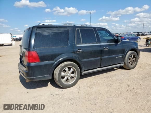 ✅ 2006 Lincoln Navigator Luxury • VIN: 5LMFU27526LJ22533 • Lot: 61537955. Listed on Copart with 192,829 mi. Free auction sales archive from the USA and detailed vehicle history report at DreamBid. Image 3.