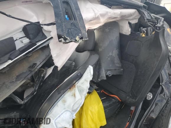 ✅ 2023 Tesla Model Y Long Range • VIN: 7SAYGAEE0PF621018 • Лот: 92168355. Опубликован ранее на Copart с пробегом Не указан. Бесплатный доступ к архиву аукционных продаж из США и подробный отчёт об истории автомобиля на DreamBid. Изображение 10.