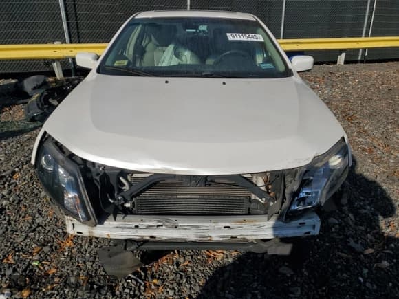 ✅ 2012 Ford Fusion Hybrid • VIN: 3FADP0L3XCR251234 • Лот: 91115445. Опубликован ранее на Copart с пробегом 110 774 миль. Бесплатный доступ к архиву аукционных продаж из США и подробный отчёт об истории автомобиля на DreamBid. Изображение 5.