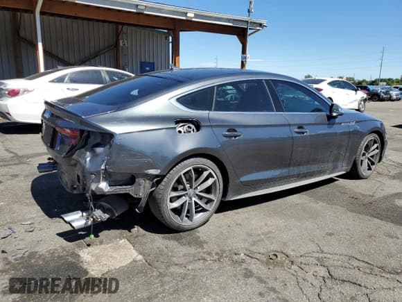 ✅ 2018 Audi S5 Sportback Prestige • VIN: WAUC4CF52JA033645 • Лот: 71253625. Опубликован ранее на Copart с пробегом 58 996 миль. Бесплатный доступ к архиву аукционных продаж из США и подробный отчёт об истории автомобиля на DreamBid. Изображение 3.