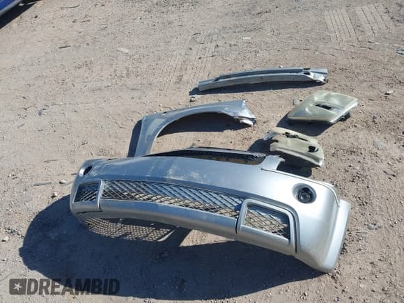 ✅ 2006 Chevrolet Equinox LT • VIN: 2CNDL63F466095430 • Лот: 41635642. Опубликован ранее на IAAI с пробегом 210 616 миль. Бесплатный доступ к архиву аукционных продаж из США и подробный отчёт об истории автомобиля на DreamBid. Изображение 12.