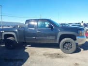 ✅ 2013 Chevrolet Silverado 1500 LS • VIN: 1GCRKREA3DZ142805 • Lot: 43414915. Wystawiony na IAAI z przebiegiem 130 868 mil. Bezpłatny archiwum sprzedaży aukcyjnych z USA i szczegółowy raport historii pojazdu na DreamBid. Zdjęcie 13.