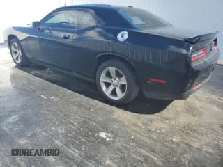 ✅ 2022 Dodge Challenger SXT • VIN: 2C3CDZAG8NH254046 • Lot: 71084744. Wystawiony na Copart z przebiegiem 49 185 mil. Bezpłatny archiwum sprzedaży aukcyjnych z USA i szczegółowy raport historii pojazdu na DreamBid. Zdjęcie 2.