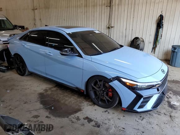 ✅ 2025 Hyundai Elantra • VIN: KMHLW4DK6SU023241 • Lot: 67728135. Listed on Copart with 11,610 mi. Free auction sales archive from the USA and detailed vehicle history report at DreamBid. Image 4.