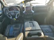 ✅ 2020 Chevrolet Silverado 2500HD LTZ • VIN: 1GC1YPEY8LF143817 • Лот: 92408495. Опубликован ранее на Copart с пробегом 402 013 миль. Бесплатный доступ к архиву аукционных продаж из США и подробный отчёт об истории автомобиля на DreamBid. Изображение 8.