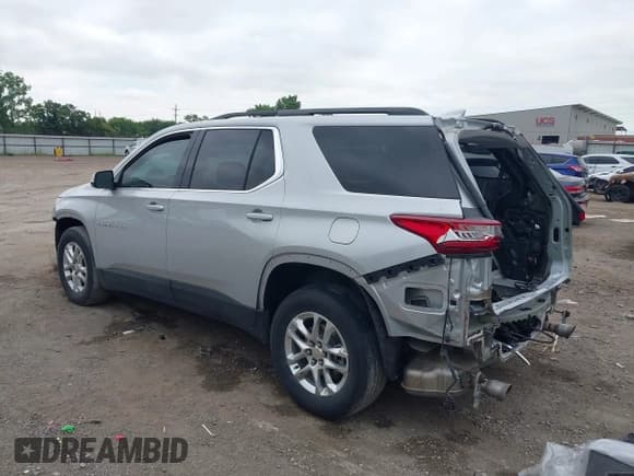 ✅ 2021 Chevrolet Traverse LT Cloth • VIN: 1GNERGKWXMJ106842 • Lot: 42844722. Wystawiony na IAAI z przebiegiem 68 164 mil. Bezpłatny archiwum sprzedaży aukcyjnych z USA i szczegółowy raport historii pojazdu na DreamBid. Zdjęcie 3.