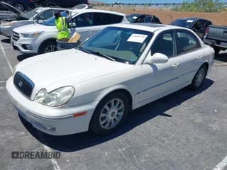 ✅ 2004 Hyundai Sonata GLS • VIN: KMHWF35H74A062189 • Lot: 42889270. Listed on IAAI with 241,183 mi. Free auction sales archive from the USA and detailed vehicle history report at DreamBid. Image 2.