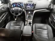 ✅ 2013 Ford Escape SEL • VIN: 1FMCU9H92DUC53789 • Lot: 89886255. Wystawiony na Copart z przebiegiem 172 521 mil. Bezpłatny archiwum sprzedaży aukcyjnych z USA i szczegółowy raport historii pojazdu na DreamBid. Zdjęcie 8.