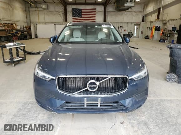 ✅ 2018 Volvo XC60 Momentum • VIN: YV4102RK4J1070470 • Лот: 82450445. Опубликован ранее на Copart с пробегом 154 113 миль. Бесплатный доступ к архиву аукционных продаж из США и подробный отчёт об истории автомобиля на DreamBid. Изображение 5.
