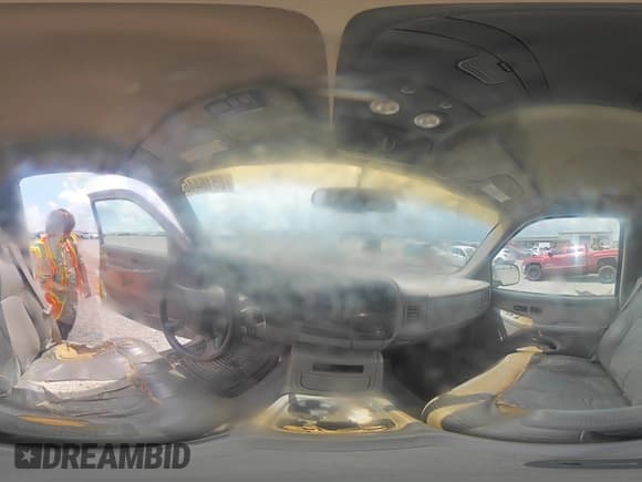 ✅ 1999 GMC Sierra 1500 SLE • VIN: 2GTEK19T5X1512872 • Лот: 65164465. Опубликован ранее на Copart с пробегом 163 220 миль. Бесплатный доступ к архиву аукционных продаж из США и подробный отчёт об истории автомобиля на DreamBid. Изображение 14.