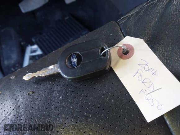 ✅ 2014 Ford F-250 Lariat • VIN: 1FT7W2BT8EEB15309 • Lot: 43712493. Listed on IAAI with 203,336 mi. Free auction sales archive from the USA and detailed vehicle history report at DreamBid. Image 11.