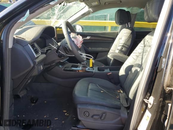 ✅ 2023 Audi Q5 S line Premium Plus • VIN: WA1EAAFY5P2170823 • Lot: 53876465. Listed on Copart with Not provided. Free auction sales archive from the USA and detailed vehicle history report at DreamBid. Image 7.