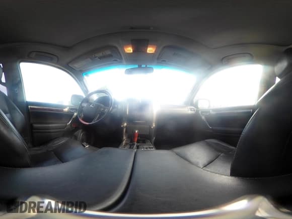 ✅ 2012 Lexus GX 460 • VIN: JTJBM7FX4C5049393 • Lot: 41315568. Wystawiony na IAAI z przebiegiem 148 010 mil. Bezpłatny archiwum sprzedaży aukcyjnych z USA i szczegółowy raport historii pojazdu na DreamBid. Zdjęcie 18.