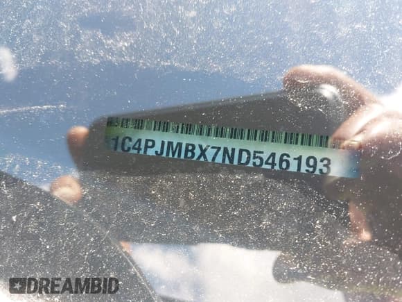 ✅ 2022 Jeep Cherokee Trailhawk • VIN: 1C4PJMBX7ND546193 • Lot: 42785874. Listed on IAAI with 19,252 mi. Free auction sales archive from the USA and detailed vehicle history report at DreamBid. Image 17.