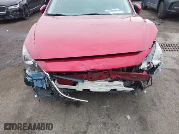 ✅ 2016 Mazda 3 i Sport • VIN: JM1BM1T70G1320225 • Lot: 43576769. Listed on IAAI with 74,177 mi. Free auction sales archive from the USA and detailed vehicle history report at DreamBid. Image 6.