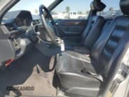 ✅ 1992 Mercedes-Benz 400 E • VIN: WDBEA34E0NB685119 • Lot: 61557505. Listed on Copart with 146,644 mi. Free auction sales archive from the USA and detailed vehicle history report at DreamBid. Image 7.