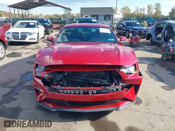 ✅ 2020 Ford Mustang GT • VIN: 1FA6P8CF5L5190332 • Lot: 43517250. Listed on IAAI with 32,663 mi. Free auction sales archive from the USA and detailed vehicle history report at DreamBid. Image 12.