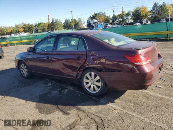 ✅ 2005 Toyota Avalon XLS • VIN: 4T1BK36BX5U009510 • Lot: 85099745. Wystawiony na Copart z przebiegiem 211 604 mil. Bezpłatny archiwum sprzedaży aukcyjnych z USA i szczegółowy raport historii pojazdu na DreamBid. Zdjęcie 2.