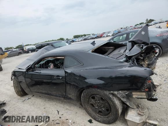 ✅ 2011 Chevrolet Camaro 2LS • VIN: 2G1FA1ED6B9123666 • Lot: 71405515. Wystawiony na Copart z przebiegiem Nie podano. Bezpłatny archiwum sprzedaży aukcyjnych z USA i szczegółowy raport historii pojazdu na DreamBid. Zdjęcie 2.