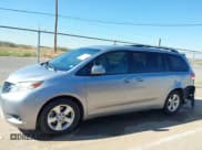 ✅ 2013 Toyota Sienna LE AAS • VIN: 5TDKK3DC6DS395653 • Lot: 43176514. Listed on IAAI with 119,446 mi. Free auction sales archive from the USA and detailed vehicle history report at DreamBid. Image 14.