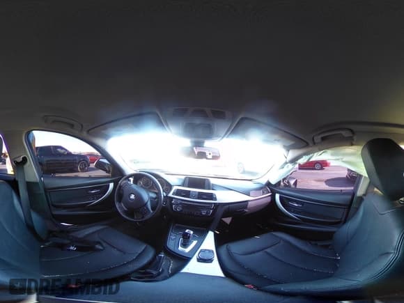 ✅ 2018 BMW 3 Series 320i xDrive • VIN: WBA8A3C5XJA494384 • Lot: 42694703. Listed on IAAI with 77,229 mi. Free auction sales archive from the USA and detailed vehicle history report at DreamBid. Image 19.