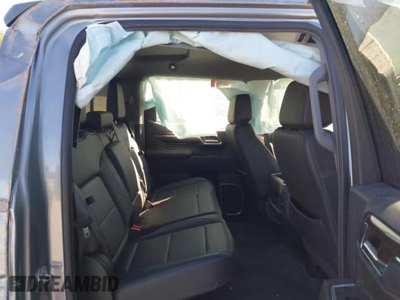 ✅ 2024 Chevrolet Silverado 1500 LT • VIN: 1GCUDDEDXRZ119322 • Lot: 43416568. Wystawiony na IAAI z przebiegiem 47 078 mil. Bezpłatny archiwum sprzedaży aukcyjnych z USA i szczegółowy raport historii pojazdu na DreamBid. Zdjęcie 8.