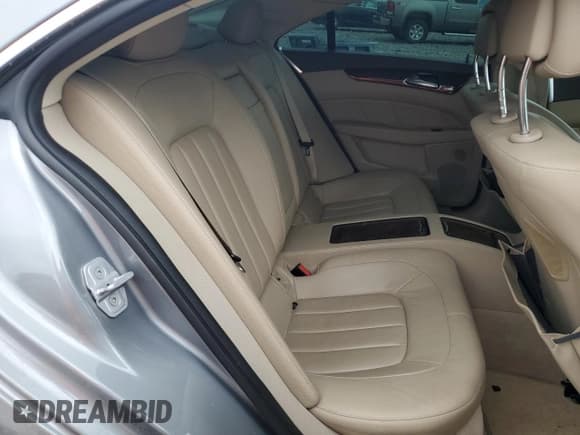 ✅ 2014 Mercedes-Benz CLS 550 • VIN: WDDLJ9BB5EA095305 • Лот: 57865234. Опубликован ранее на Copart с пробегом 101 095 миль. Бесплатный доступ к архиву аукционных продаж из США и подробный отчёт об истории автомобиля на DreamBid. Изображение 10.