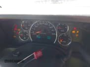 ✅ 2017 Chevrolet Express Cargo • VIN: 1GCWGAFF6H1291990 • Lot: 43514132. Wystawiony na IAAI z przebiegiem 255 669 mil. Bezpłatny archiwum sprzedaży aukcyjnych z USA i szczegółowy raport historii pojazdu na DreamBid. Zdjęcie 7.