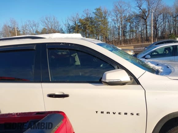 ✅ 2021 Chevrolet Traverse RS • VIN: 1GNEVJKW3MJ130747 • Lot: 41315910. Wystawiony na IAAI z przebiegiem Nie podano. Bezpłatny archiwum sprzedaży aukcyjnych z USA i szczegółowy raport historii pojazdu na DreamBid. Zdjęcie 12.