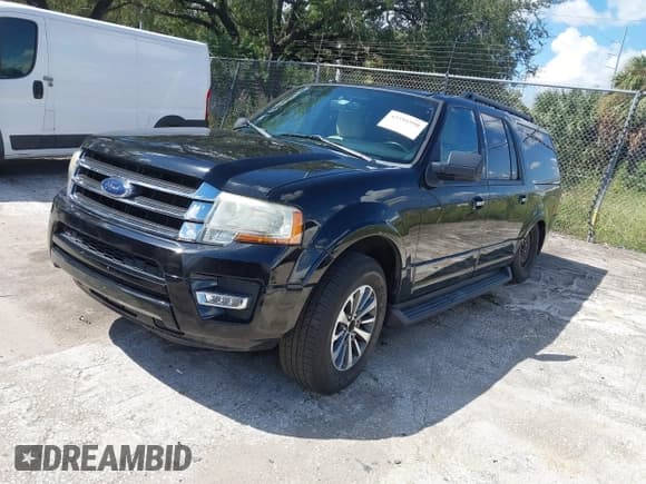 ✅ 2017 Ford Expedition Max XLT • VIN: 1FMJK1HT4HEA52826 • Lot: 43316990. Wystawiony na IAAI z przebiegiem 173 265 mil. Bezpłatny archiwum sprzedaży aukcyjnych z USA i szczegółowy raport historii pojazdu na DreamBid. Zdjęcie 17.