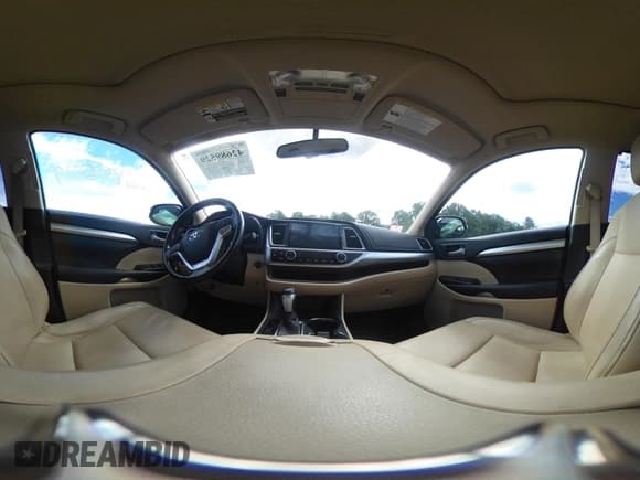 ✅ 2015 Toyota Highlander XLE • VIN: 5TDJKRFH8FS153439 • Lot: 42689529. Wystawiony na IAAI z przebiegiem 93 517 mil. Bezpłatny archiwum sprzedaży aukcyjnych z USA i szczegółowy raport historii pojazdu na DreamBid. Zdjęcie 23.