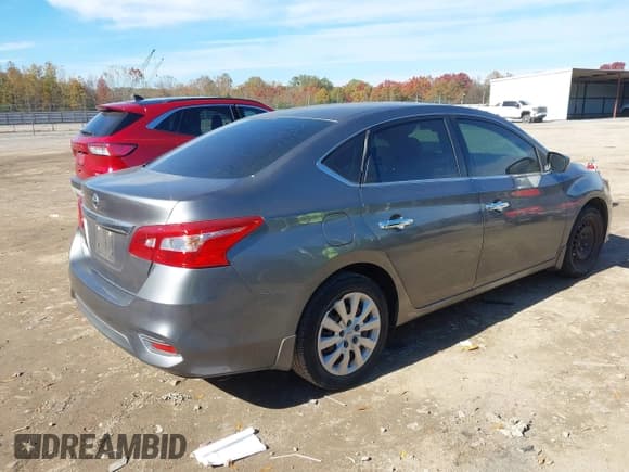 ✅ 2017 Nissan Sentra SV • VIN: 3N1AB7AP1HY287260 • Lot: 43616239. Listed on IAAI with 116,927 mi. Free auction sales archive from the USA and detailed vehicle history report at DreamBid. Image 4.