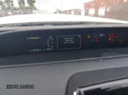 ✅ 2020 Toyota Prius LE • VIN: JTDL9RFUXL3018770 • Lot: 43757305. Wystawiony na IAAI z przebiegiem 112 795 mil. Bezpłatny archiwum sprzedaży aukcyjnych z USA i szczegółowy raport historii pojazdu na DreamBid. Zdjęcie 7.